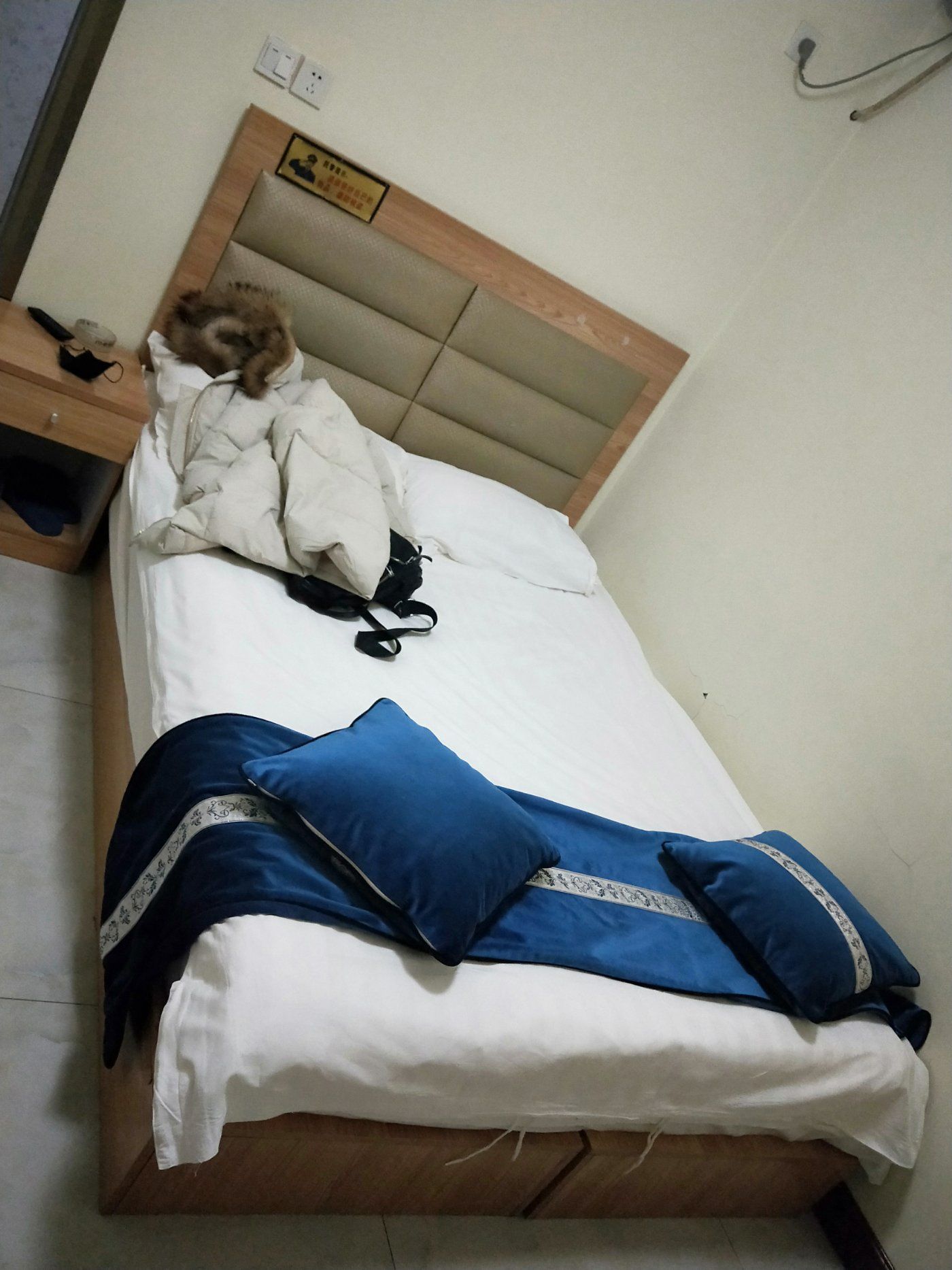 三、住宿优势,享受购物与艺术之旅